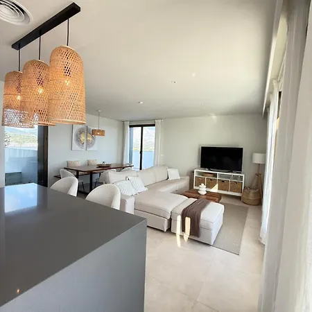 Penthouseseaviewcom - 360 Seaview Dream Penthouse - Casares 아파트 에스테포나